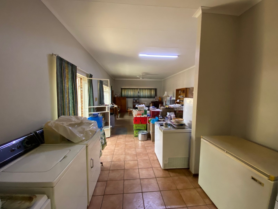 5 Bedroom Property for Sale in Die Bult North West